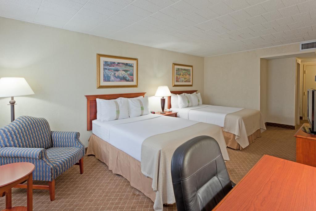 Clarion Inn Frederick Event Center Zewnętrze zdjęcie