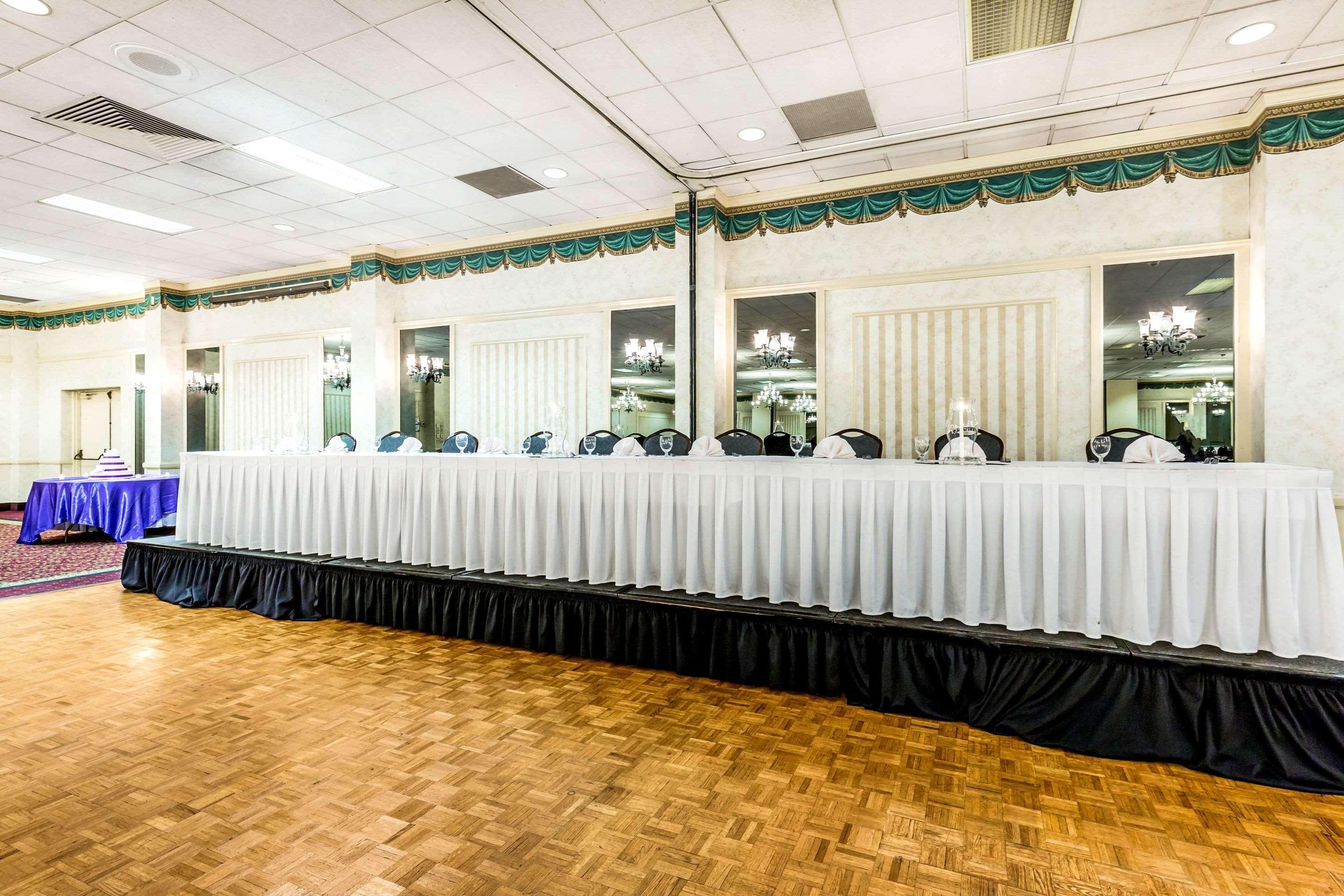 Clarion Inn Frederick Event Center Zewnętrze zdjęcie