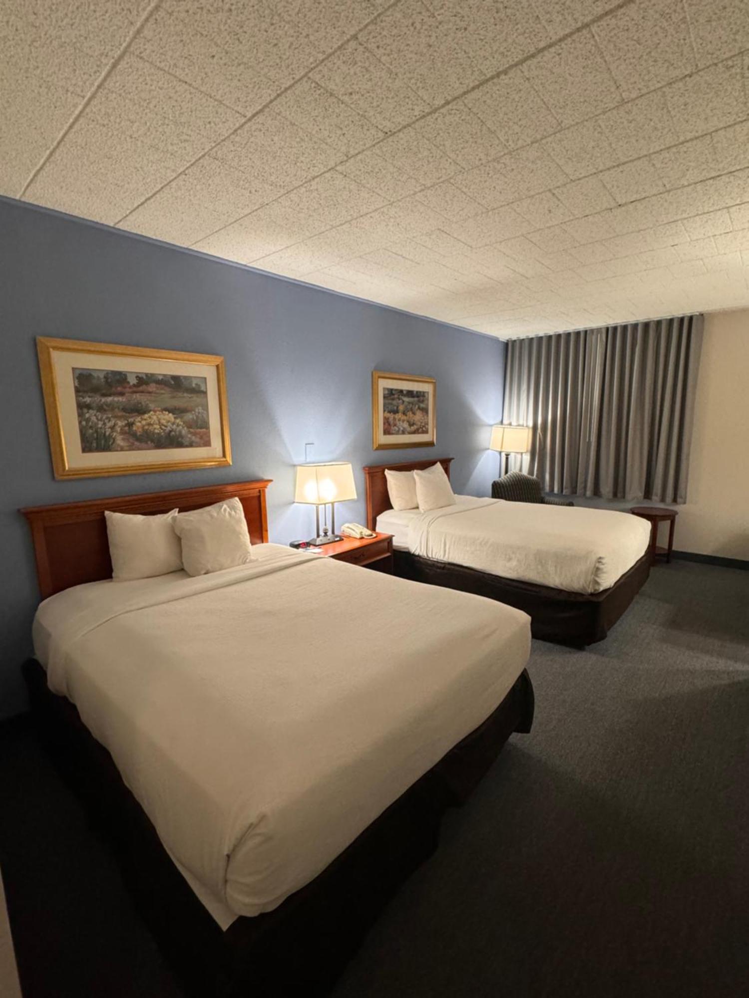 Clarion Inn Frederick Event Center Zewnętrze zdjęcie